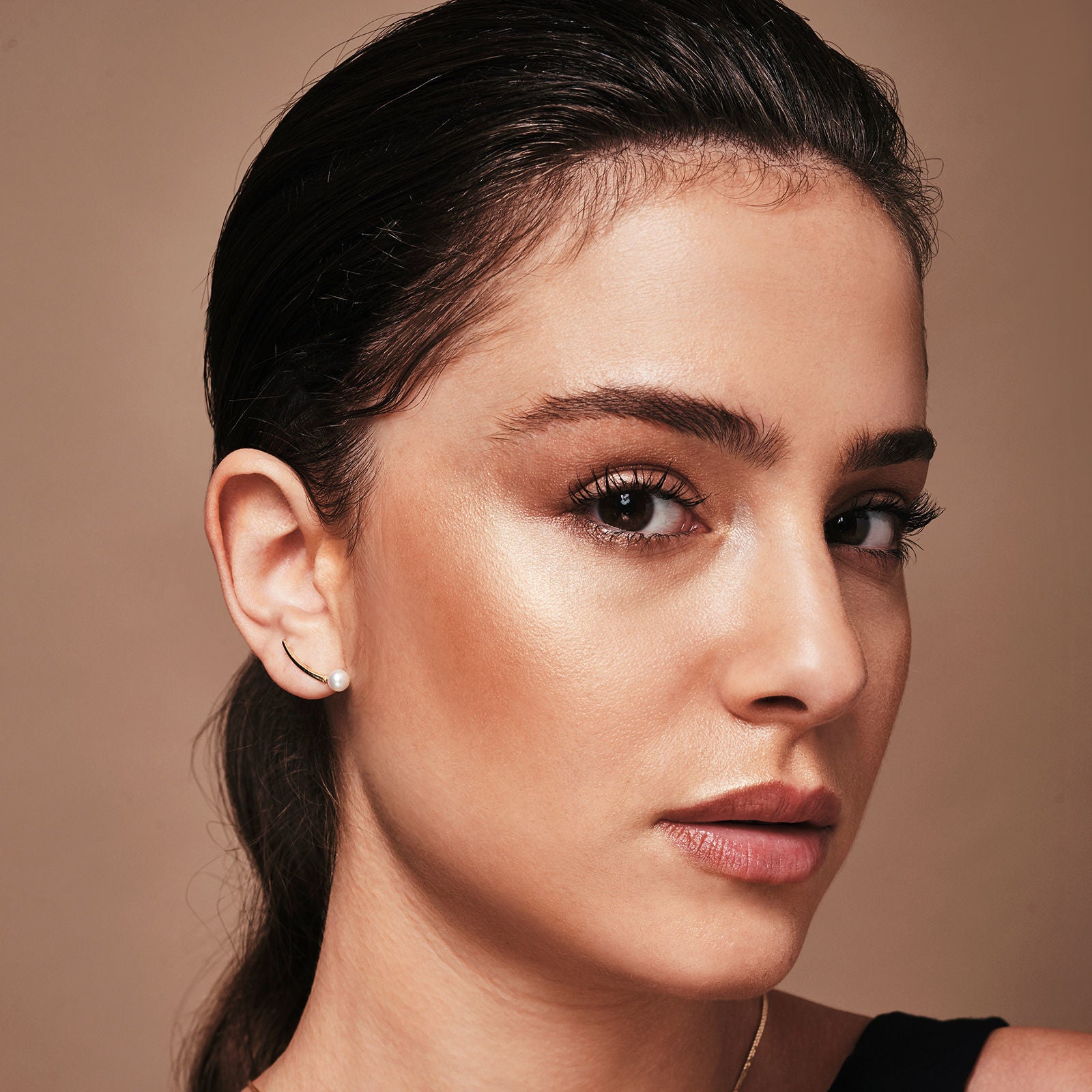 עגילים מטפסים מזהב צהוב 14 קראט - ארידנוס עגילים מטפסים מזהב צהוב 14 קראט - ארידנוס