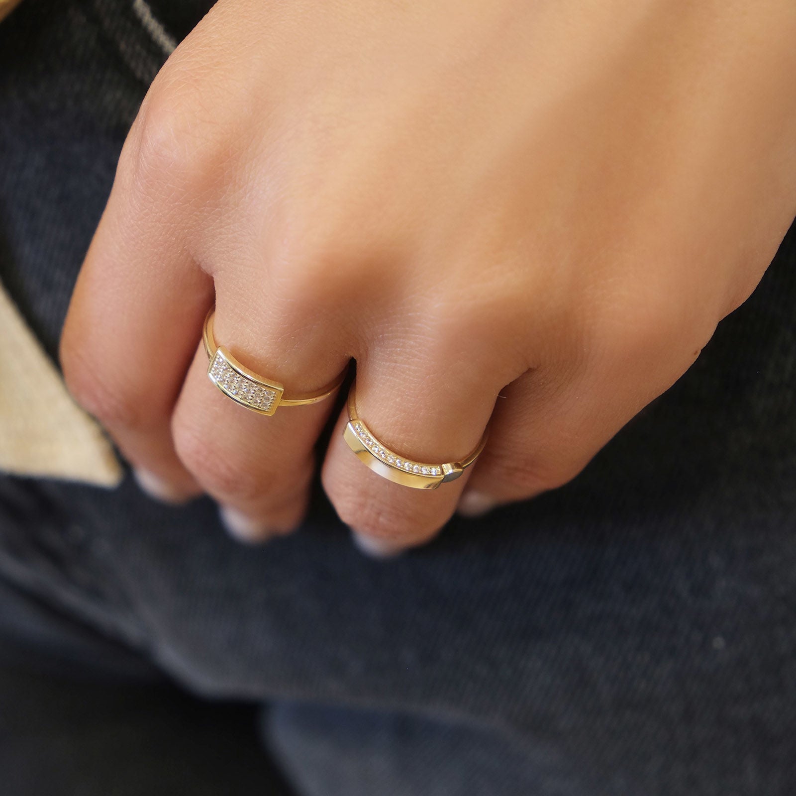 טבעת מזהב צהוב 14 קראט - חותם מנצנץ טבעת מזהב צהוב 14 קראט - חותם מנצנץ