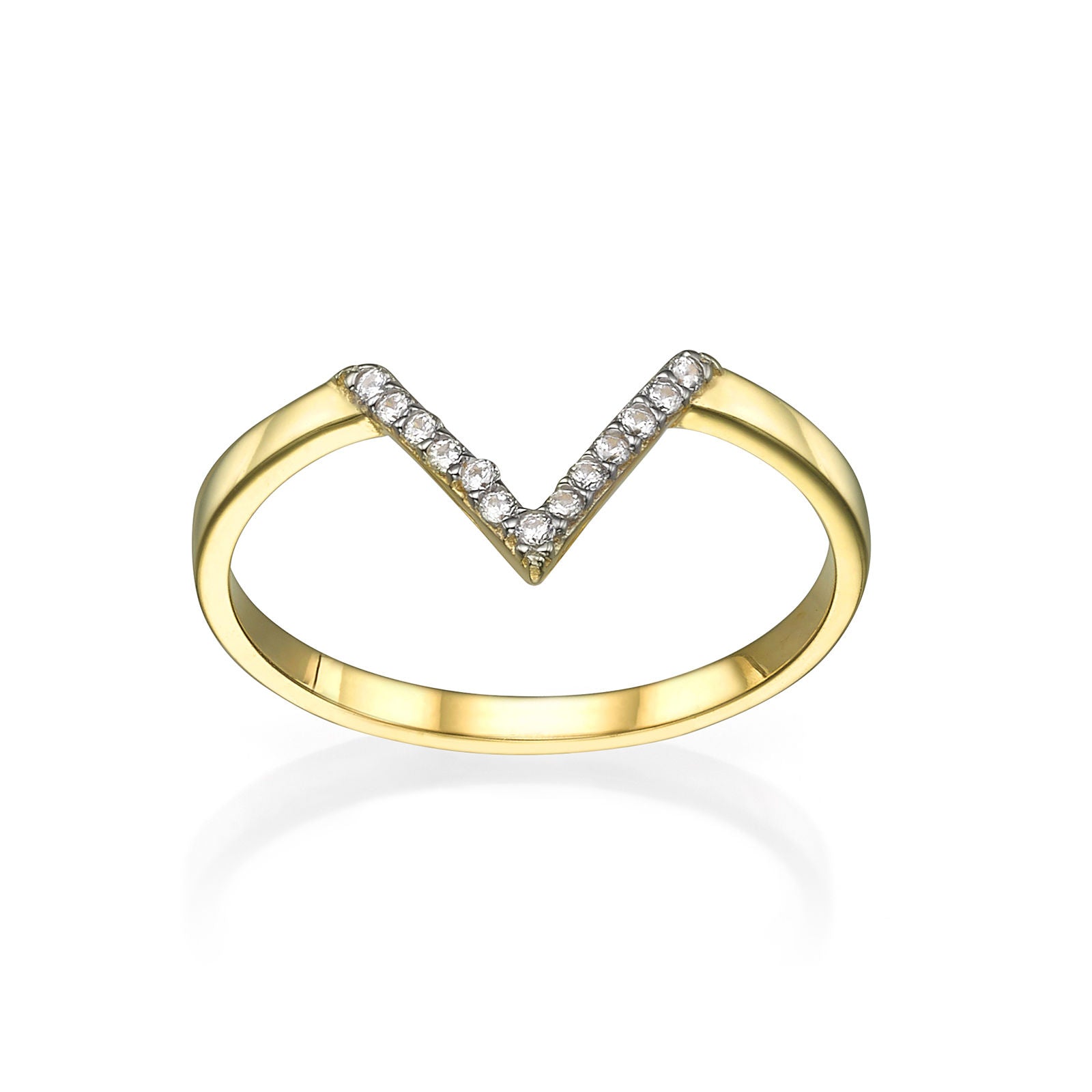 טבעת מזהב צהוב 14 קראט - וי קטן עם זירקונים טבעת מזהב צהוב 14 קראט - וי קטן עם זירקונים