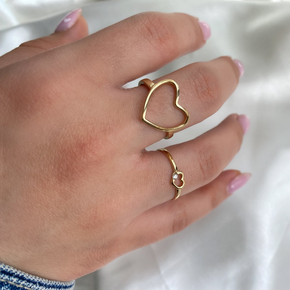 טבעת לנשים מזהב צהוב 14 קראט - לב קארי טבעת לנשים מזהב צהוב 14 קראט - לב קארי