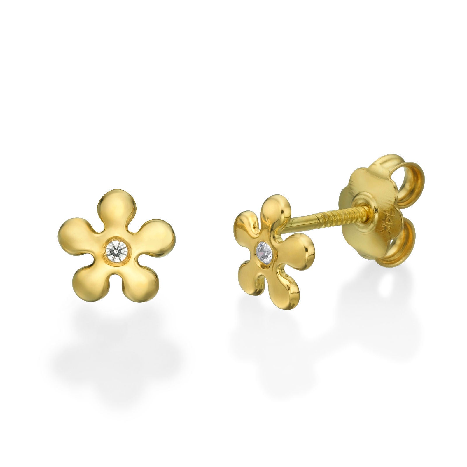 עגילים צמודים מזהב צהוב 14 קראט - פרח איימי עגילים צמודים מזהב צהוב 14 קראט - פרח איימי