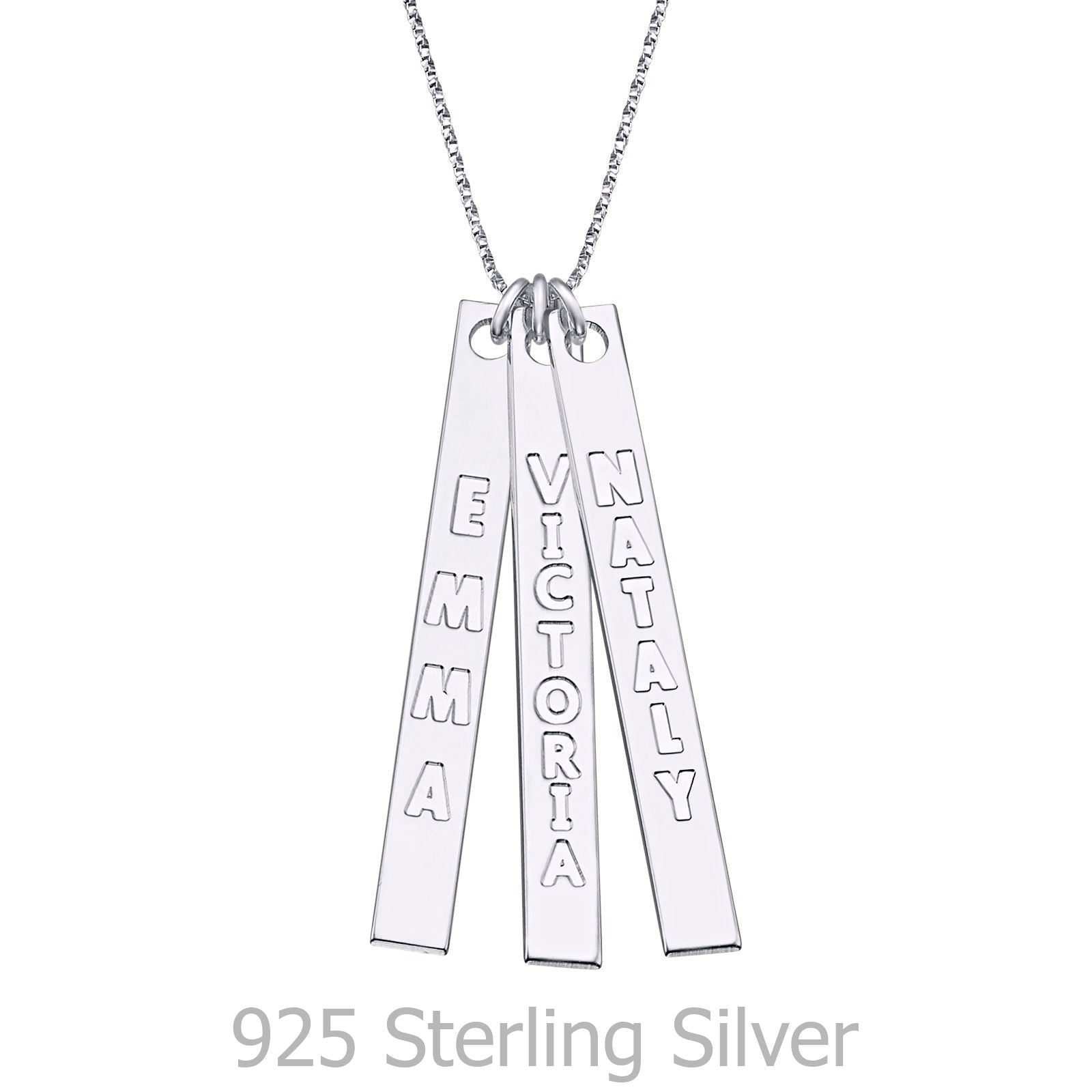 שרשרת עם חריטה של שלושה שמות מכסף אמיתי 925 שרשרת עם חריטה של שלושה שמות מכסף אמיתי 925