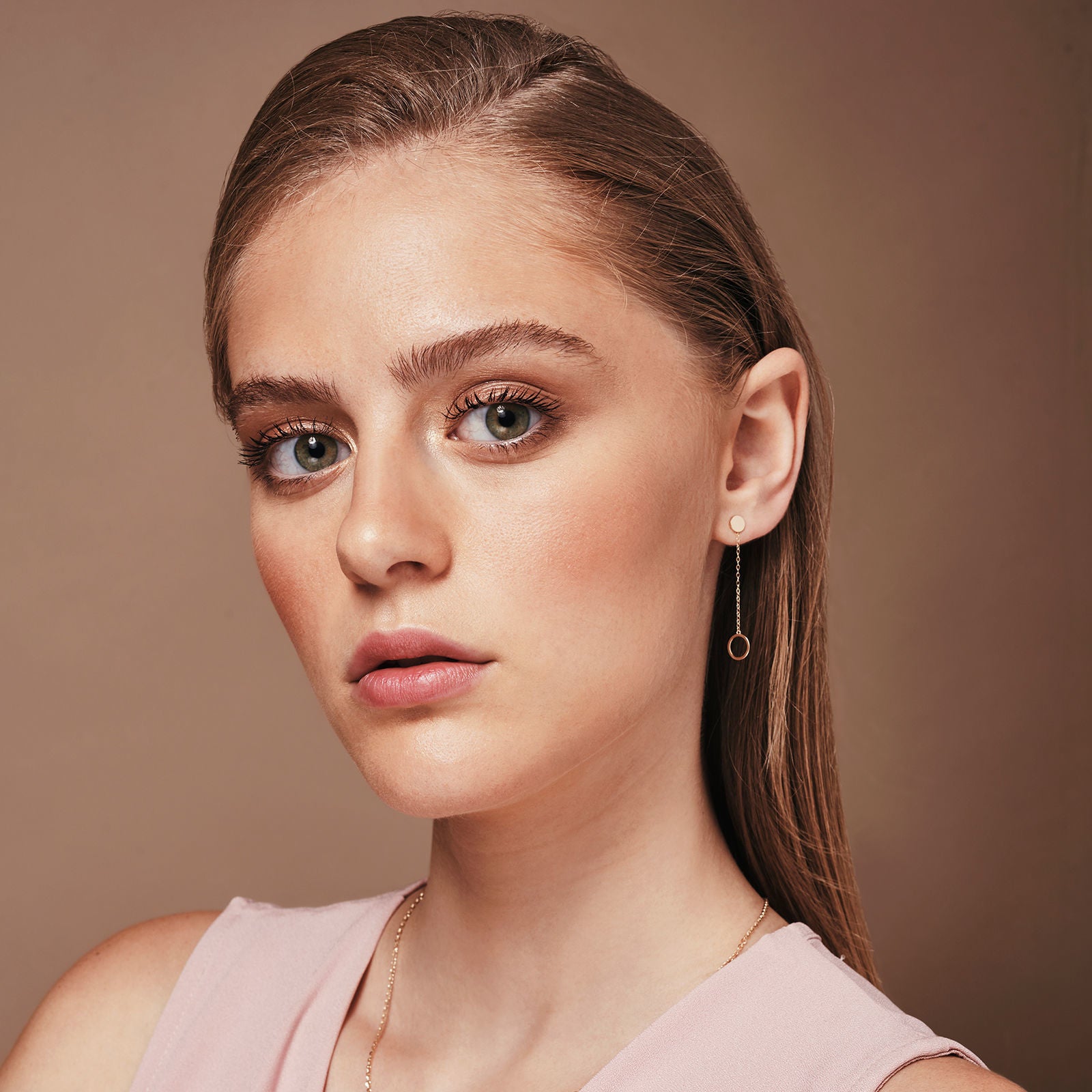 עגילים תלויים ארוכים מזהב צהוב 14 קראט - טבעות אולימפיות עגילים תלויים ארוכים מזהב צהוב 14 קראט - טבעות אולימפיות