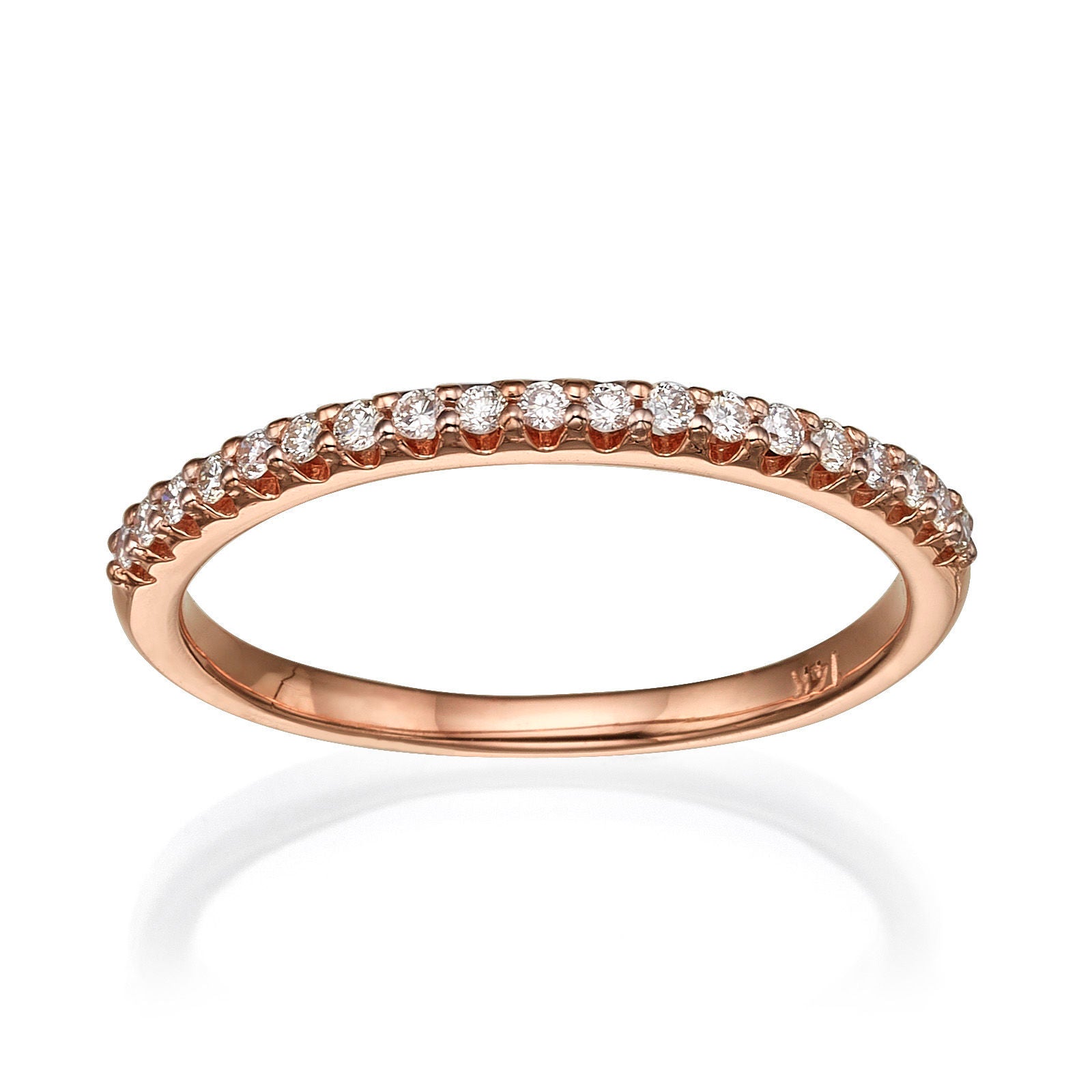 טבעת יהלום מזהב ורוד 14 קראט - נסיכת קיץ טבעת יהלום מזהב ורוד 14 קראט - נסיכת קיץ