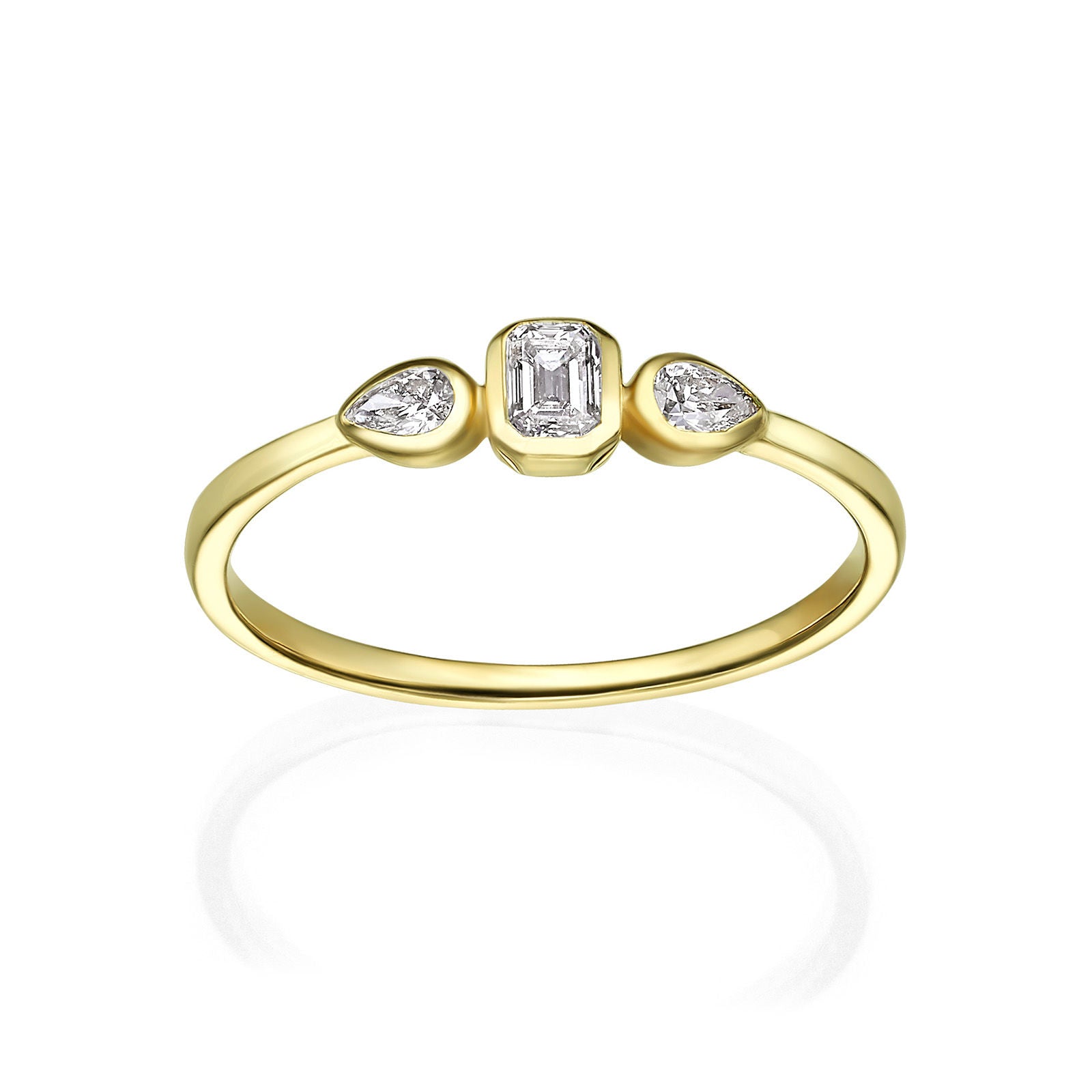 טבעת יהלומים מזהב צהוב 14 קראט - ביאנקה טבעת יהלומים מזהב צהוב 14 קראט - ביאנקה