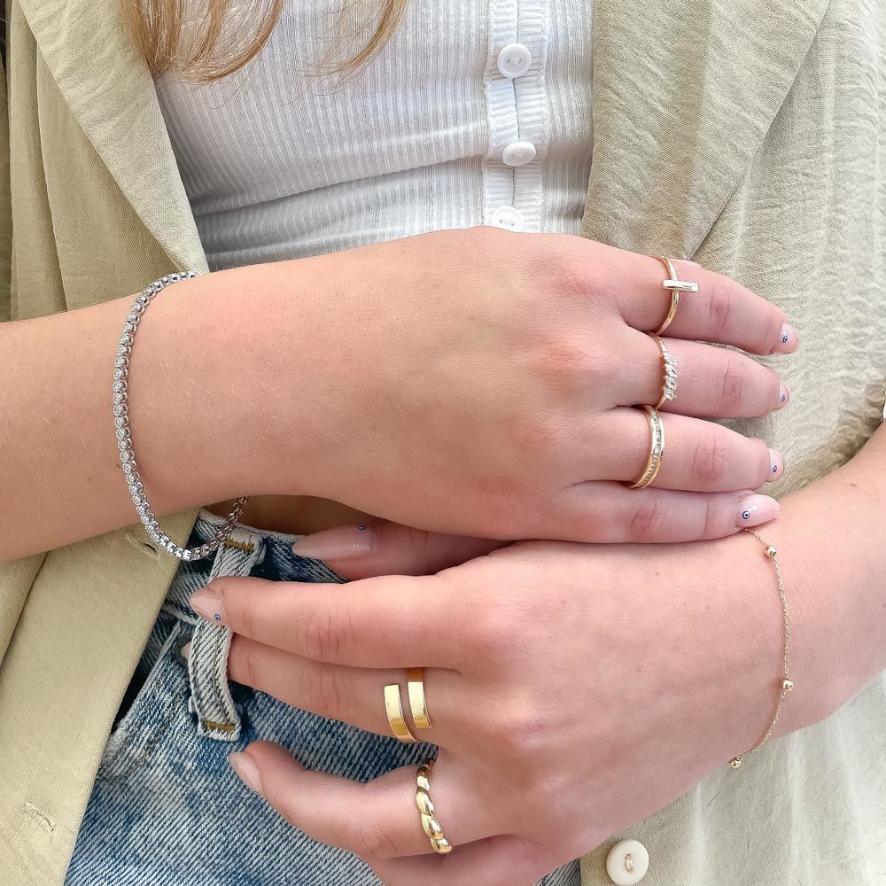 טבעת לנשים מזהב צהוב 14 קראט - מולאן טבעת לנשים מזהב צהוב 14 קראט - מולאן