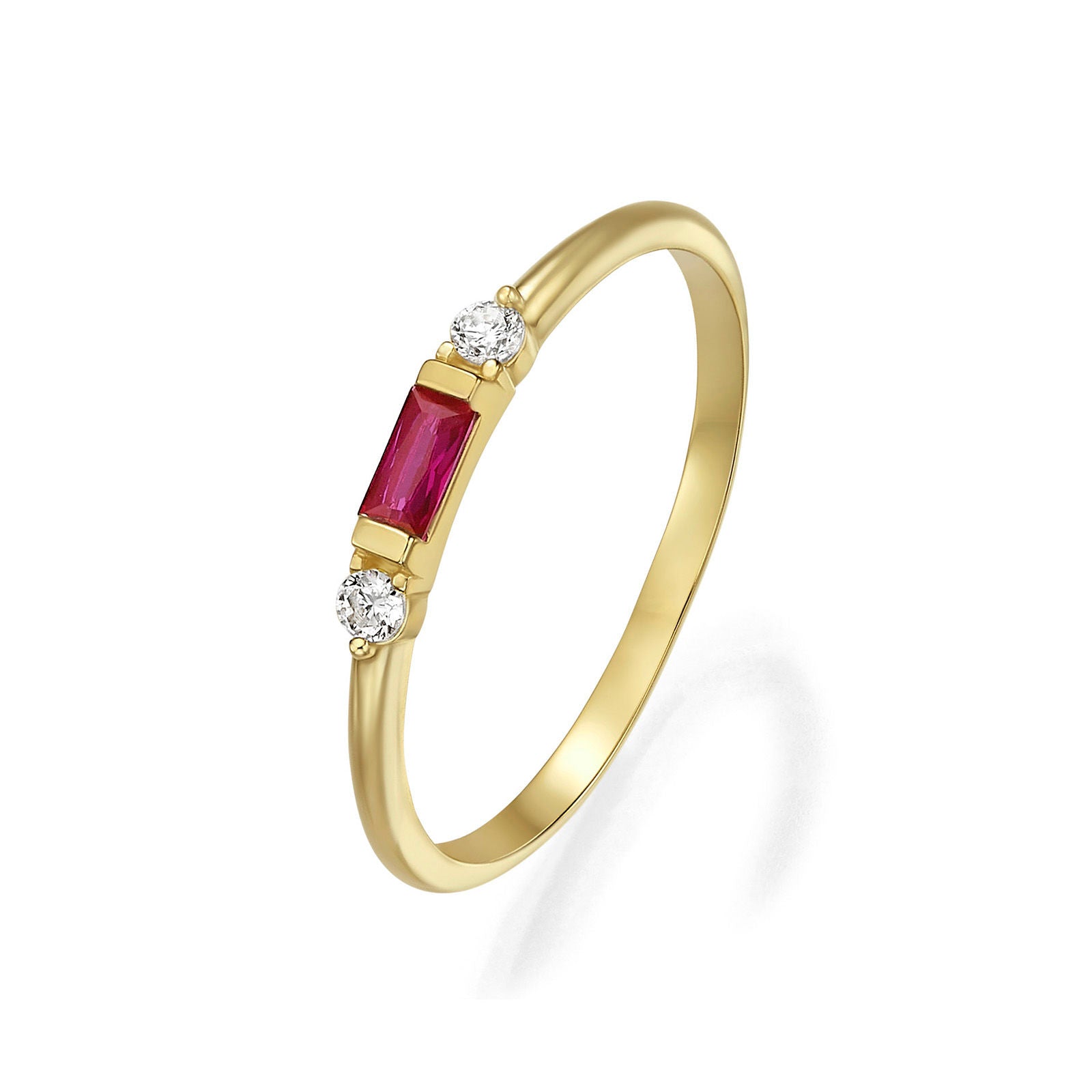 טבעת לנשים מזהב צהוב 14 קראט - פנלופי אדומה טבעת לנשים מזהב צהוב 14 קראט - פנלופי אדומה