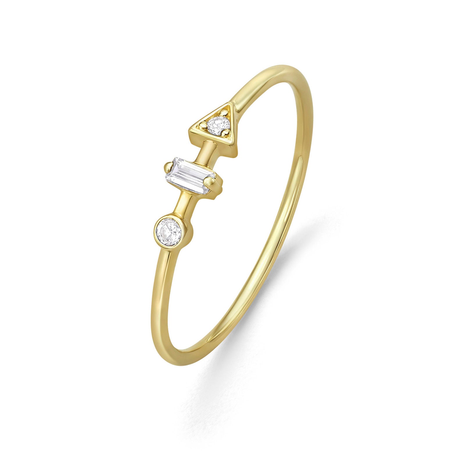 טבעת לנשים מזהב צהוב 14 קראט - מיילין טבעת לנשים מזהב צהוב 14 קראט - מיילין