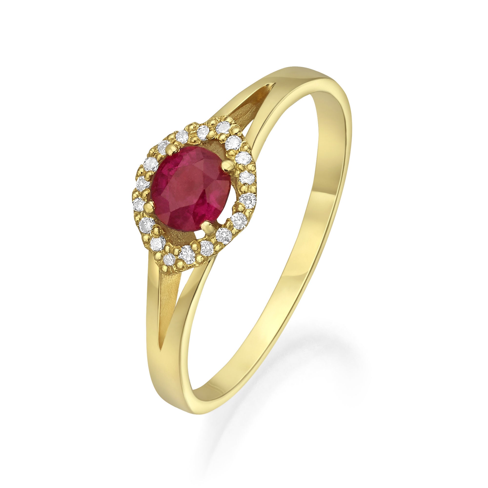 טבעת רובי ויהלומים מזהב צהוב 14 קראט - עין רויאל טבעת רובי ויהלומים מזהב צהוב 14 קראט - עין רויאל