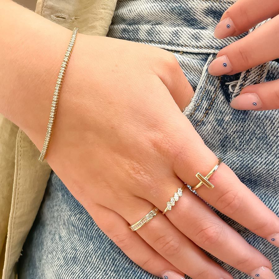 טבעת לנשים מזהב צהוב 14 קראט - בר זהב טבעת לנשים מזהב צהוב 14 קראט - בר זהב