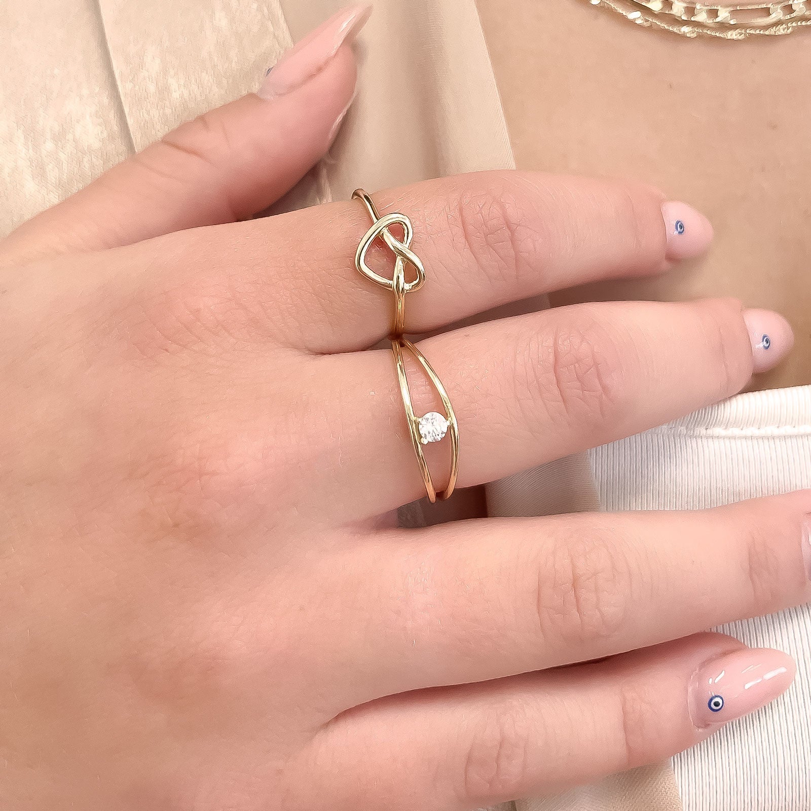 טבעת לנשים מזהב צהוב 14 קראט - קשר לב טבעת לנשים מזהב צהוב 14 קראט - קשר לב