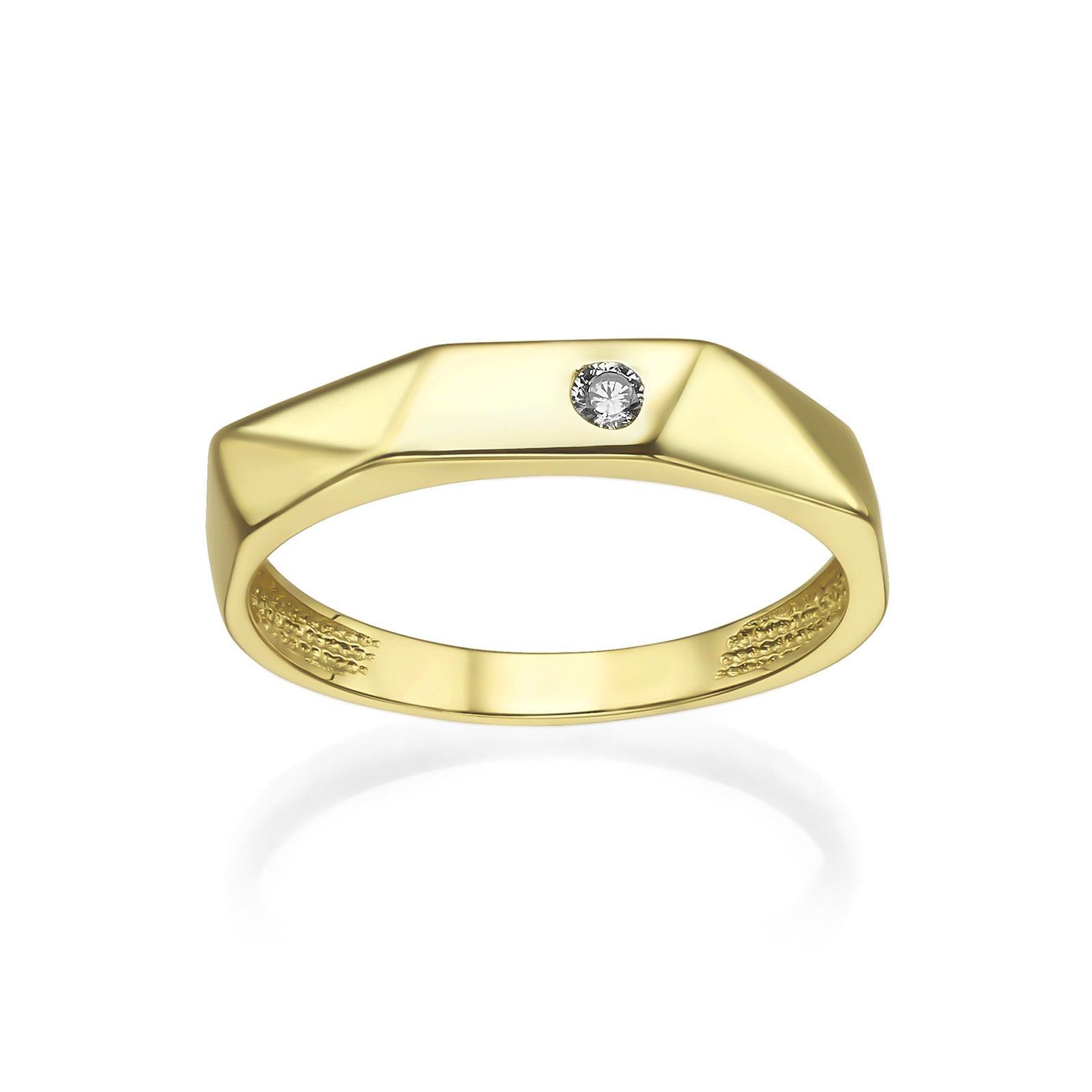 טבעת לנשים מזהב צהוב 14 קראט - לוסיה טבעת לנשים מזהב צהוב 14 קראט - לוסיה