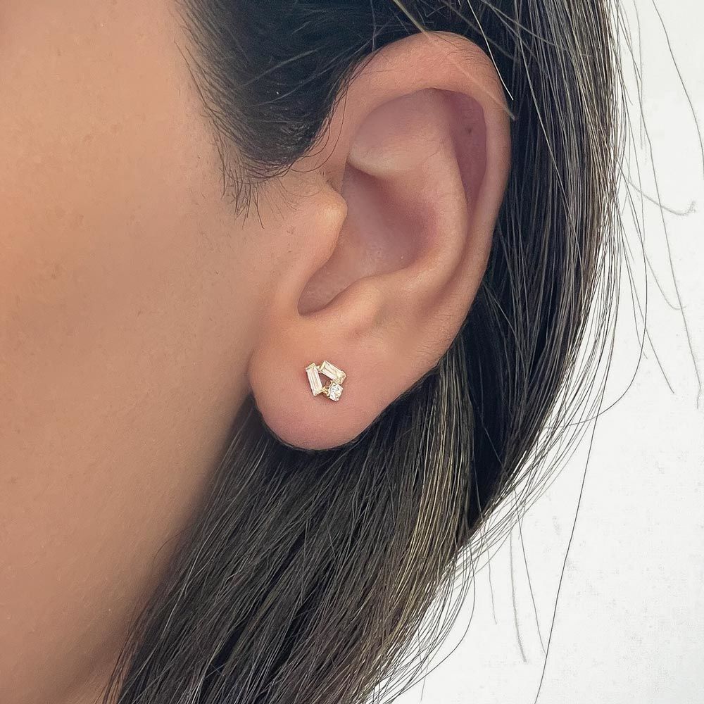 עגילים צמודים מזהב צהוב 14 קראט - וילסון עגילים צמודים מזהב צהוב 14 קראט - וילסון