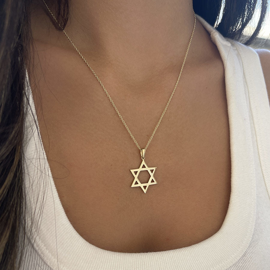 תליון ושרשרת מזהב צהוב 14 קראט -מגן דוד חלק גדול תליון ושרשרת מזהב צהוב 14 קראט -מגן דוד חלק גדול