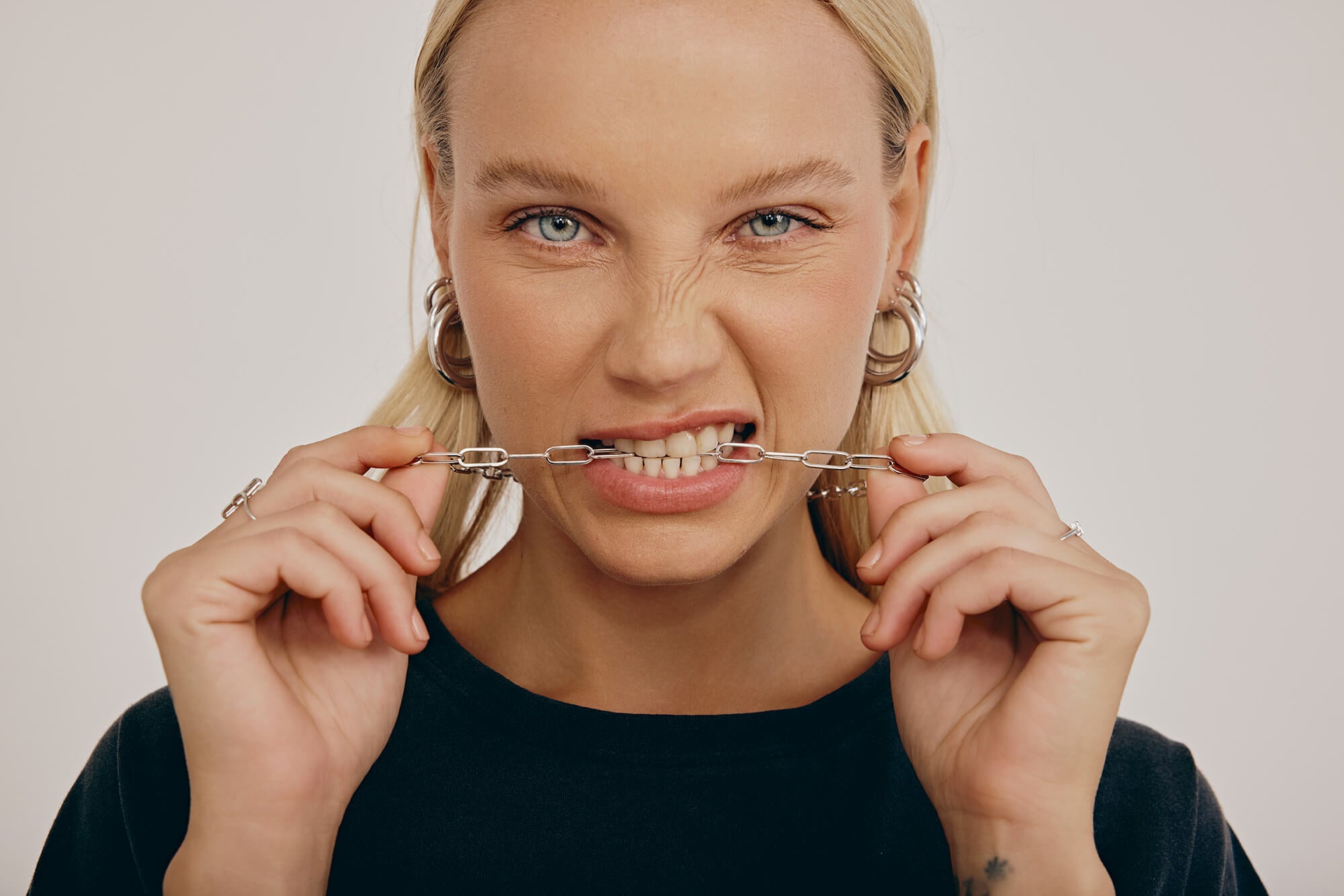 שרשראות שרשראות