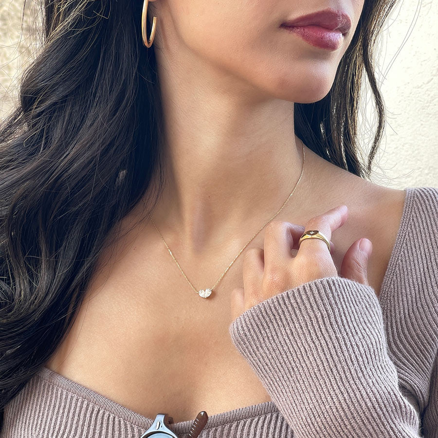 תליון ושרשרת מזהב לבן 14 קראט - לב אייבי לבן תליון ושרשרת מזהב לבן 14 קראט - לב אייבי לבן