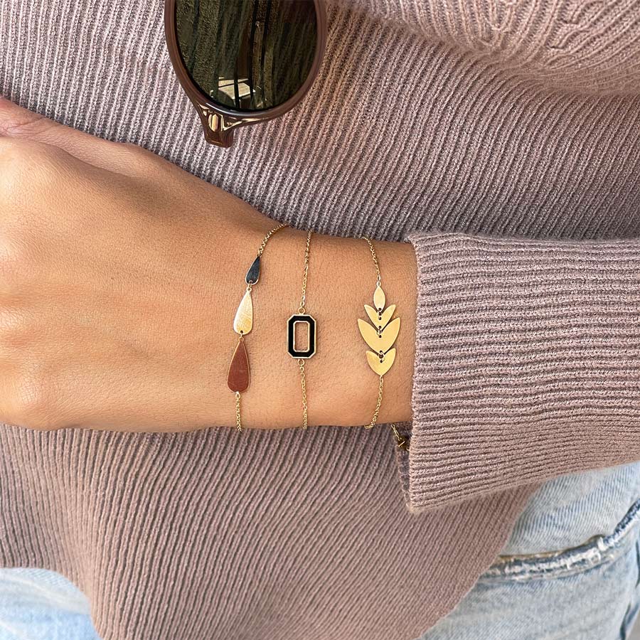 צמיד לאישה מזהב צהוב 14 קראט - עלה בילי צמיד לאישה מזהב צהוב 14 קראט - עלה בילי