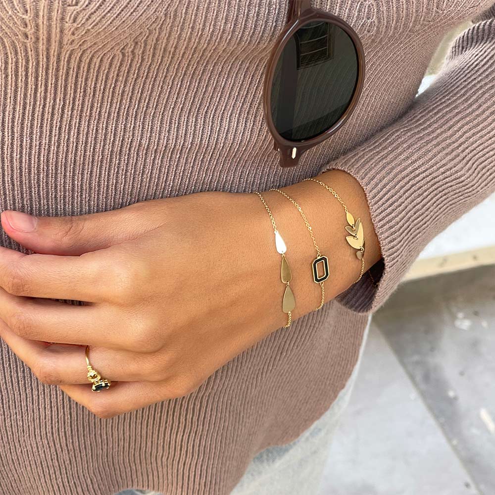 צמיד לאישה מזהב צהוב 14 קראט - עלה טריו צמיד לאישה מזהב צהוב 14 קראט - עלה טריו