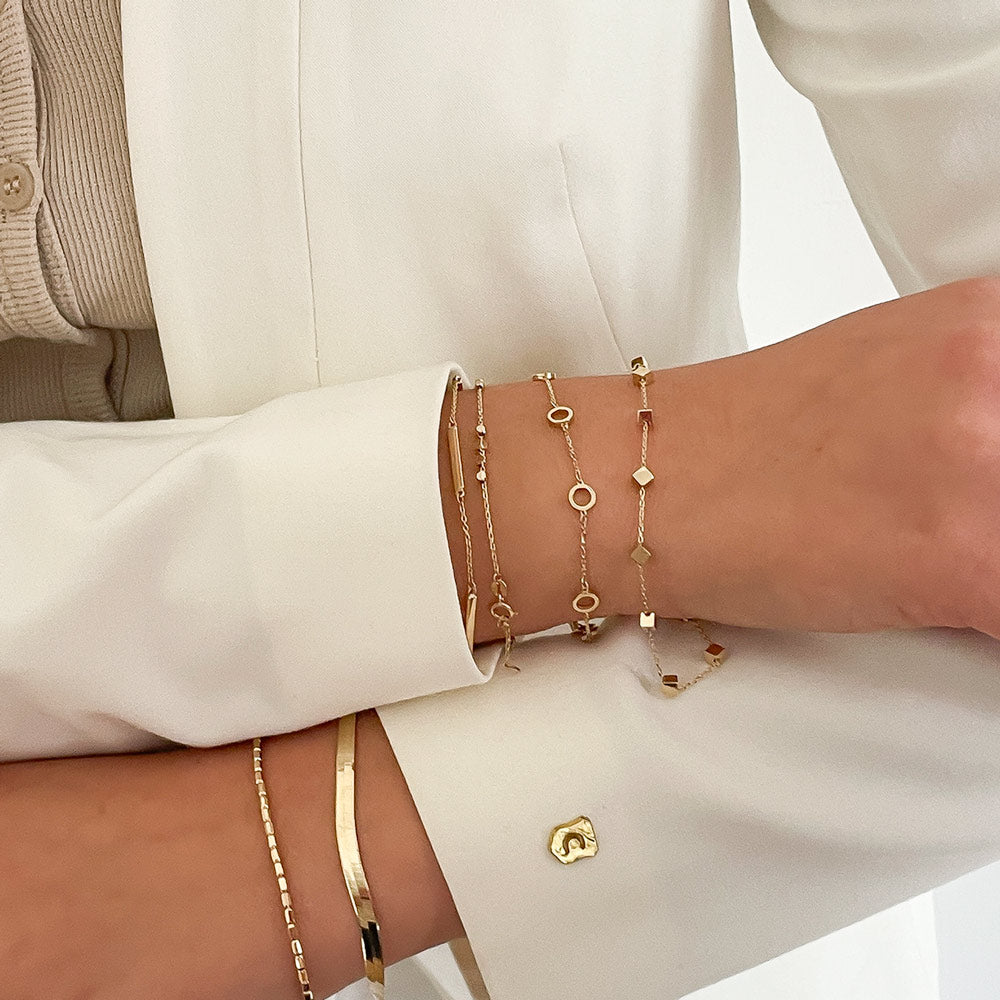 צמיד לאישה מזהב צהוב 14 קראט - מיקיילה צמיד לאישה מזהב צהוב 14 קראט - מיקיילה