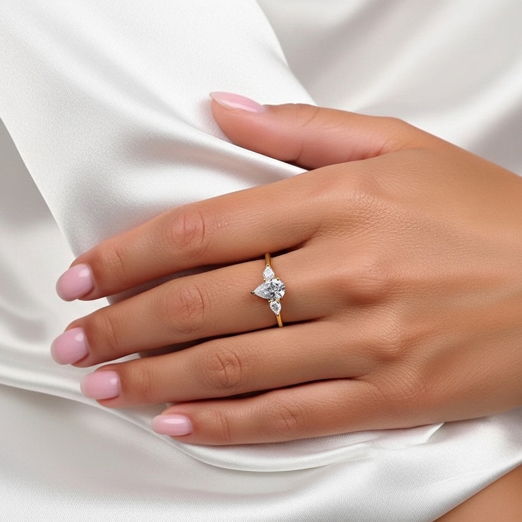 טבעת יהלומי מעבדה מזהב צהוב 14K - ריי טבעת יהלומי מעבדה מזהב צהוב 14K - ריי