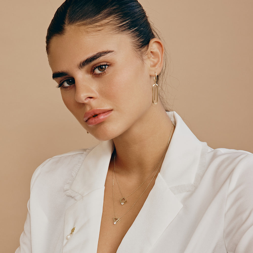 תליון ושרשרת מזהב צהוב 14 קראט - משולשים עם זירקון תליון ושרשרת מזהב צהוב 14 קראט - משולשים עם זירקון