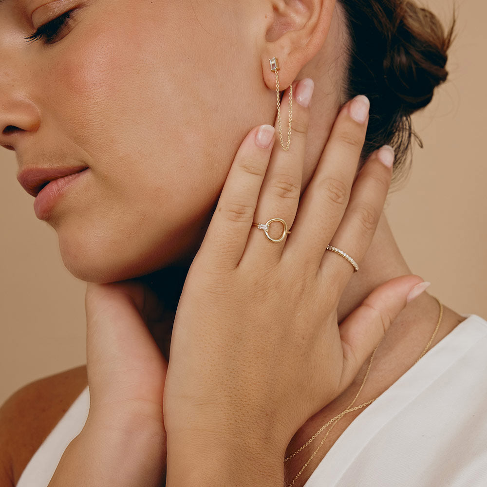 עגילים צמודים טופז מזהב צהוב 14 קראט - מירז' צלולים עגילים צמודים טופז מזהב צהוב 14 קראט - מירז' צלולים