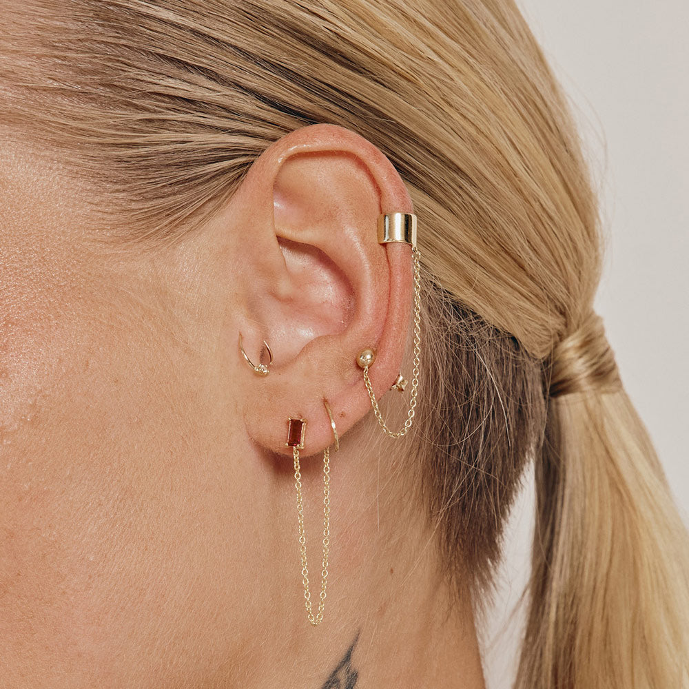 עגילי שרשרת רובי מזהב צהוב 14 קראט - מירז' אדומים עגילי שרשרת רובי מזהב צהוב 14 קראט - מירז' אדומים