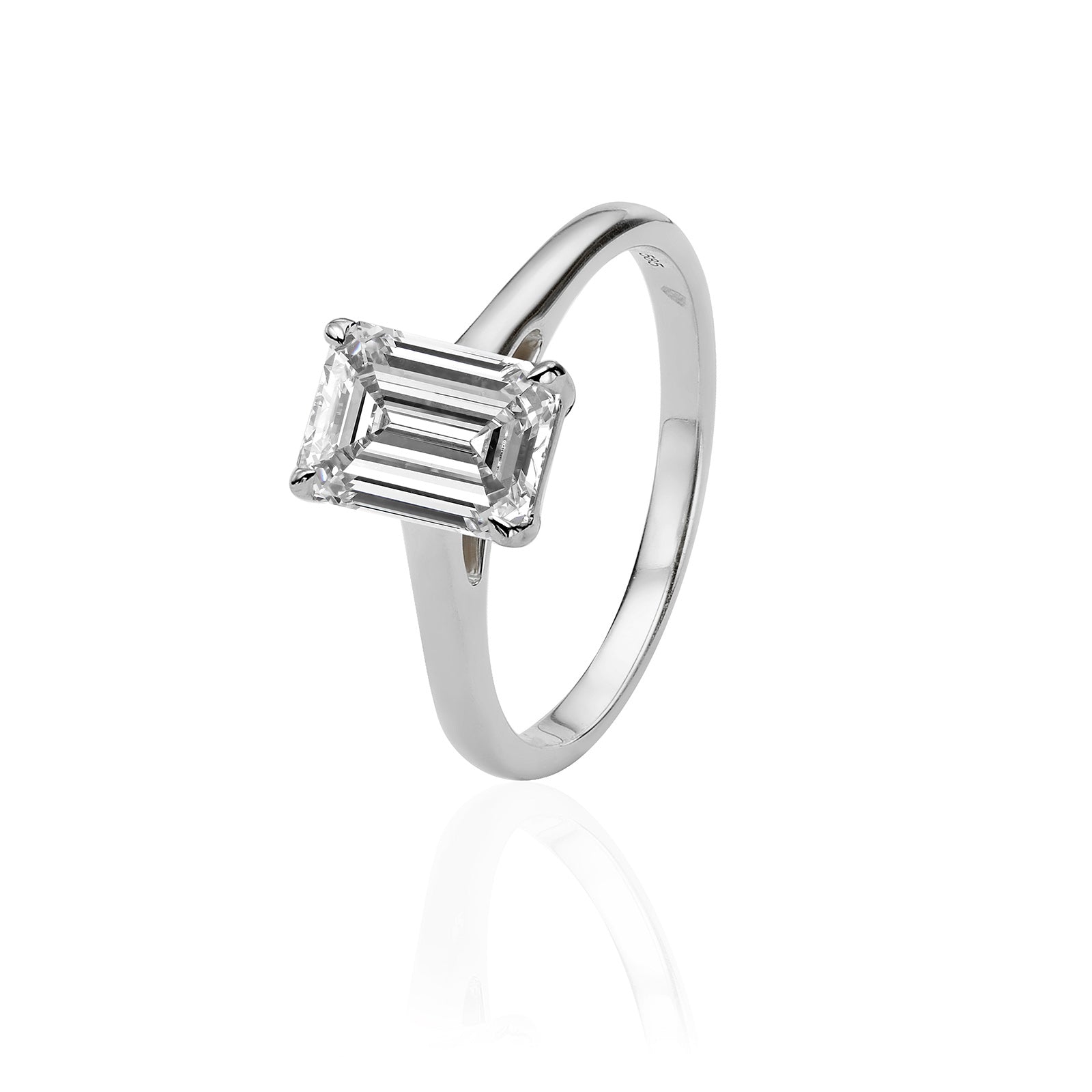 טבעת יהלום מעבדה מזהב לבן 14K - סוליטר אמרלד 2 קראט