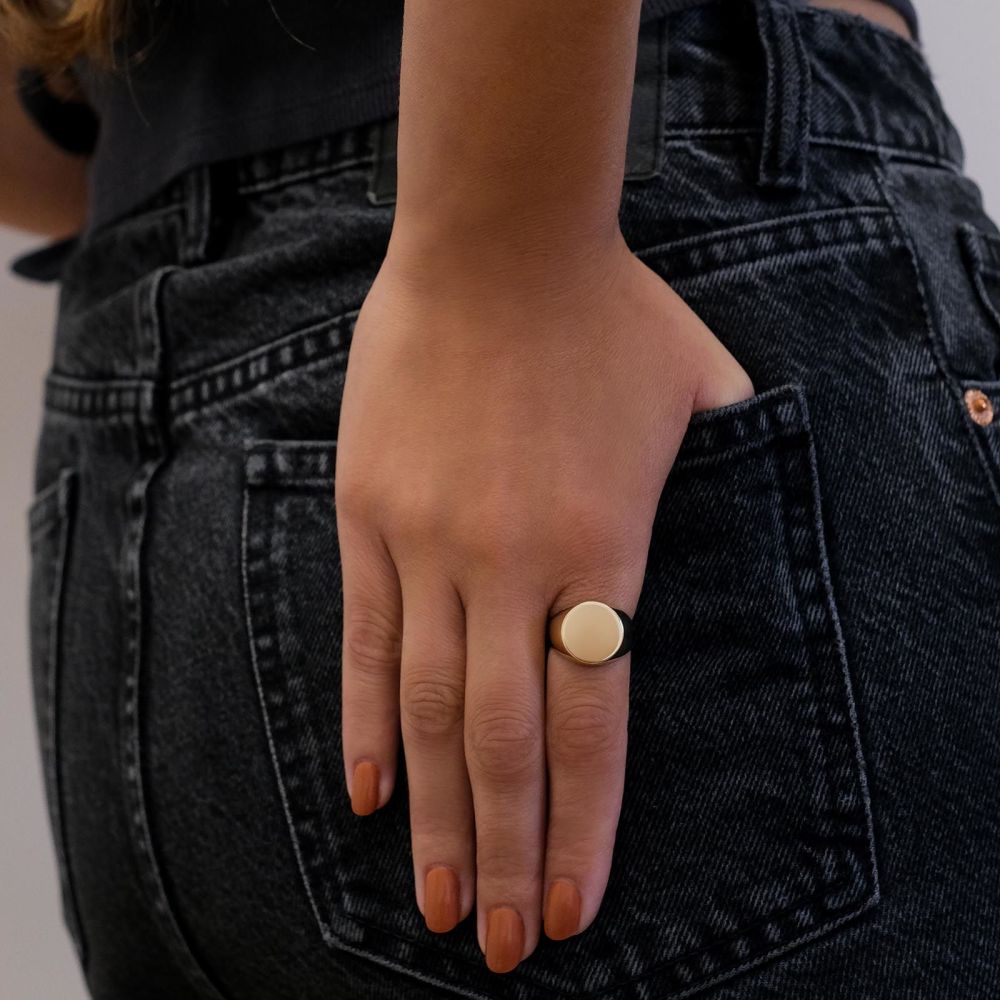 תכשיטי זהב לנשים | טבעת חותם מזהב צהוב 14 קראט - חותם מומבאי