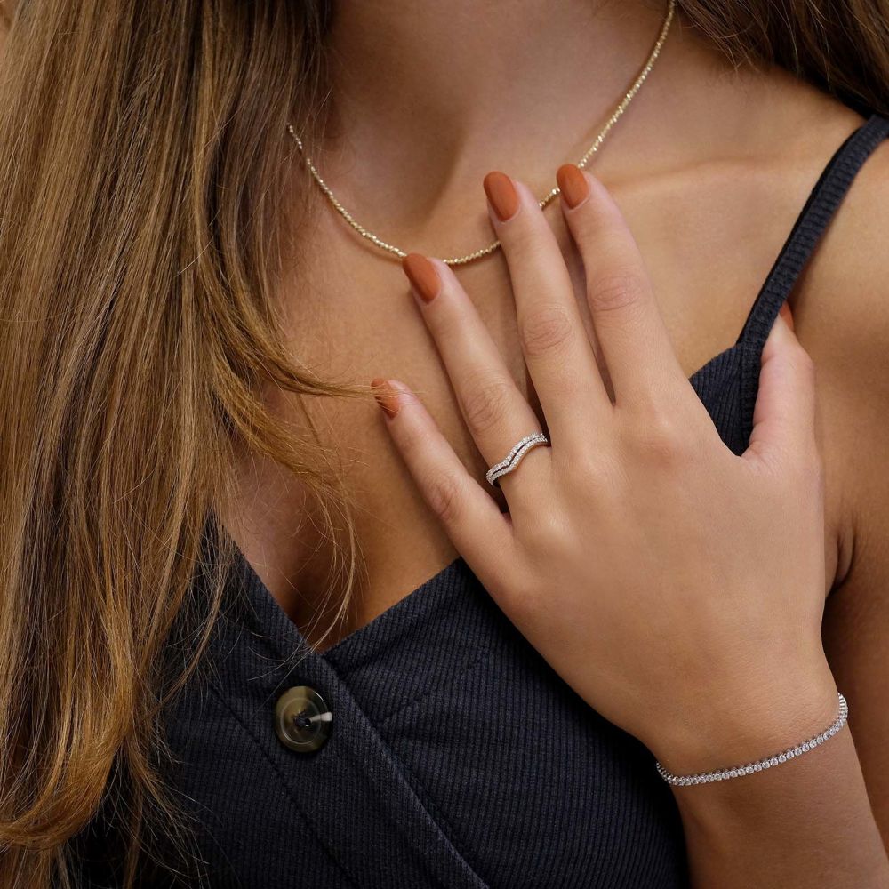 תכשיטי יהלומים | טבעת יהלומים מזהב לבן 14 קראט - קייט