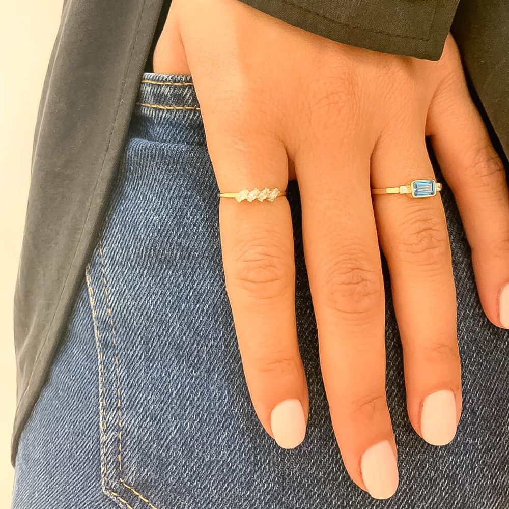 טבעות זהב | טבעת לנשים מזהב צהוב 14 קראט - אנאבל כחולה