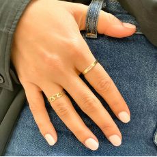 טבעת לנשים מזהב צהוב 14 קראט - נואל ורודה