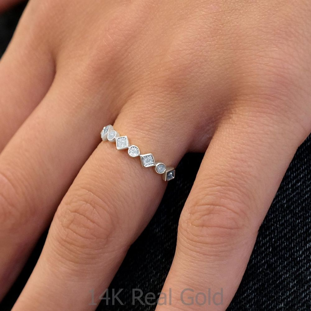 תכשיטי יהלומים | טבעת יהלומים מזהב לבן 14 קראט - סקרלט